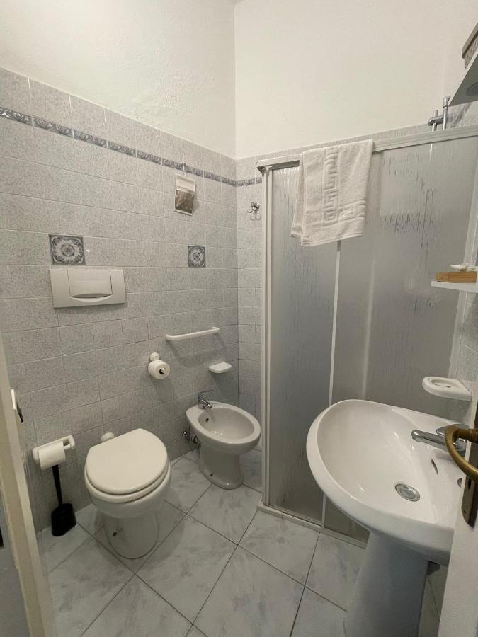 Bilocale con open-space super centrale con WI-FI Forio di Ischia Esterno foto